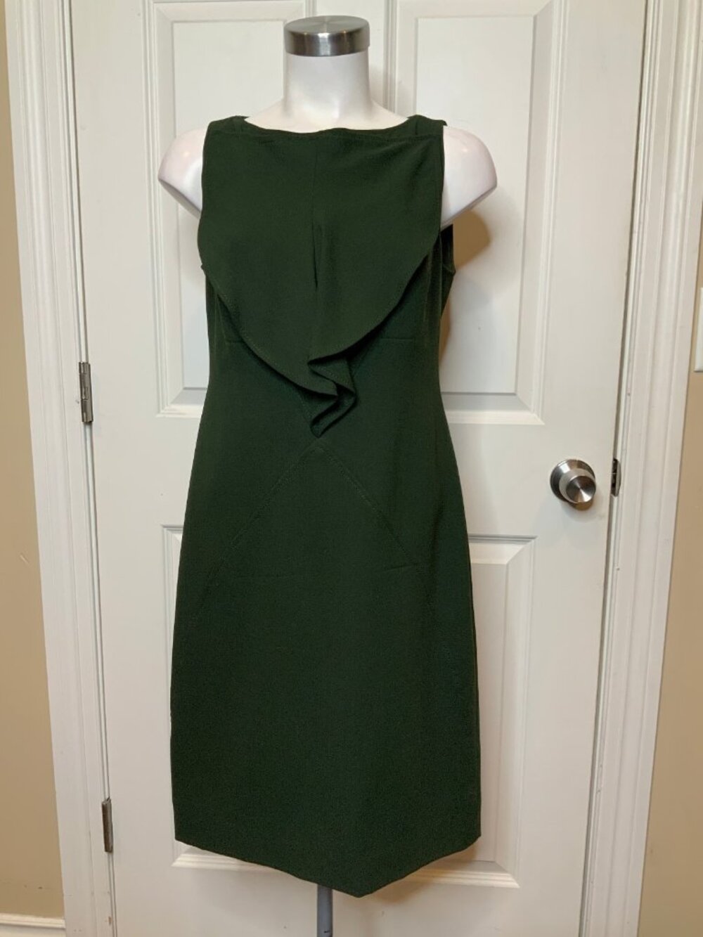 Valentino Dark Green 100% Wool Sleeveless Sheath Dress W/ Ruffle, Size 8